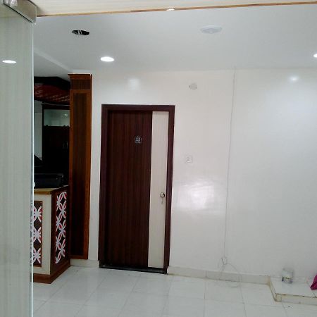 Sahasra Residency Hotel Hyderabad Eksteriør billede