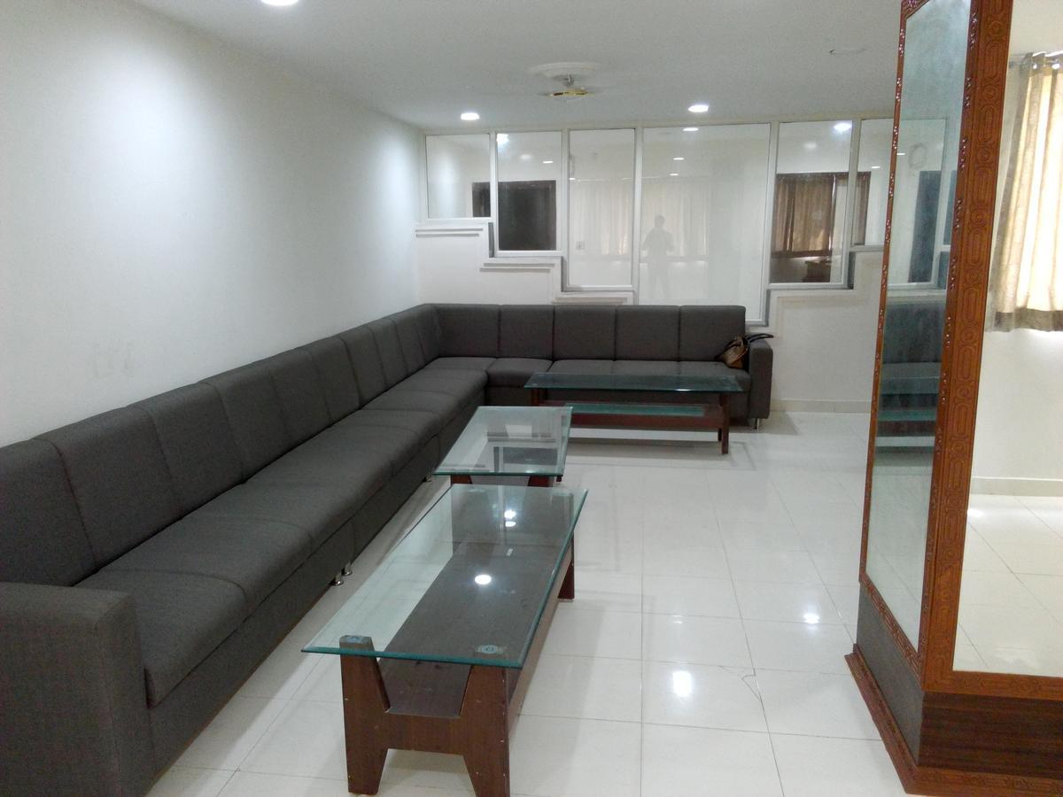 Sahasra Residency Hotel Hyderabad Eksteriør billede
