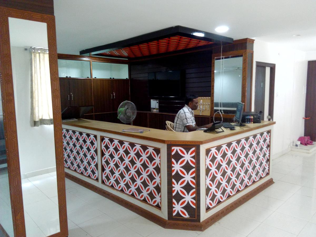 Sahasra Residency Hotel Hyderabad Eksteriør billede